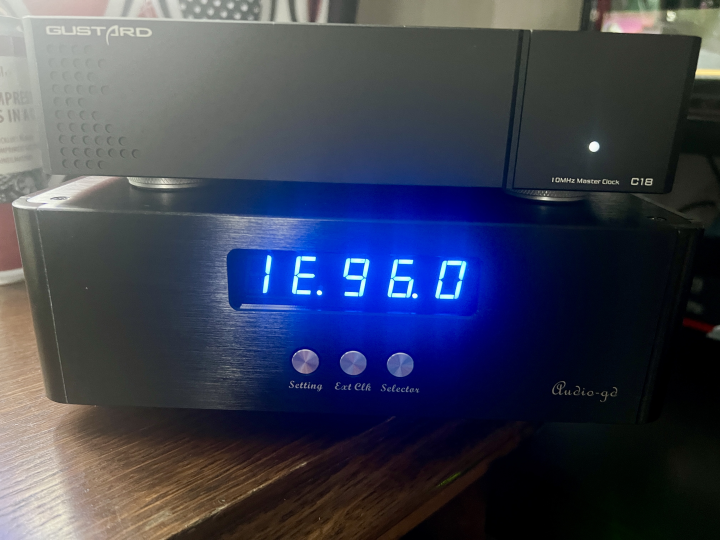 DDC Digitalomvandlare + masterclock