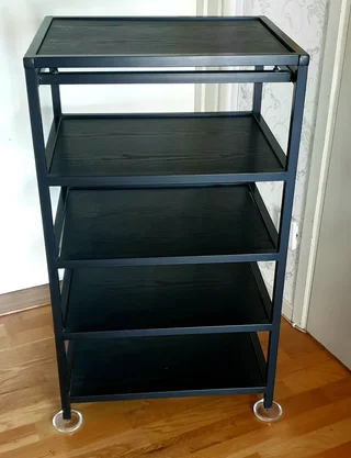 Target med 5 hyllor KÖPES !