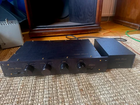 AUDIBLE ILLUSIONS MODULUS 3 + PS-1 power