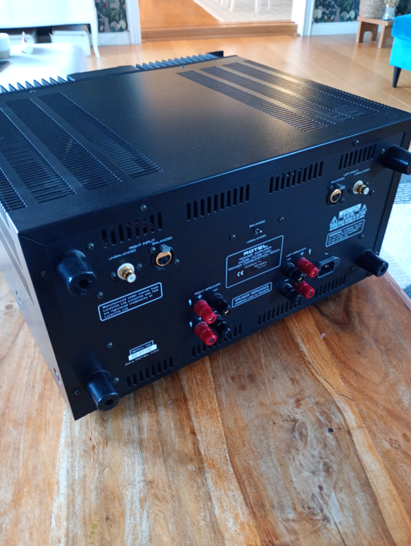 Rotel RB 1090 slutsteg - Bild 4 av 6