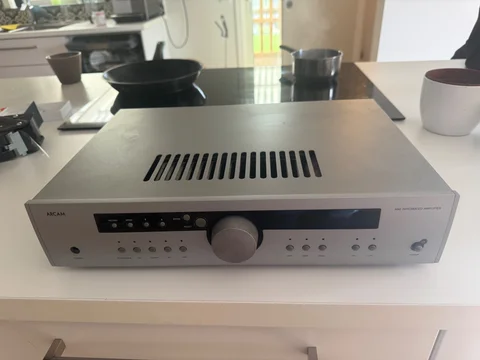 Arcam A90 + Audioquest-h&ouml;gtalar + signalkabel