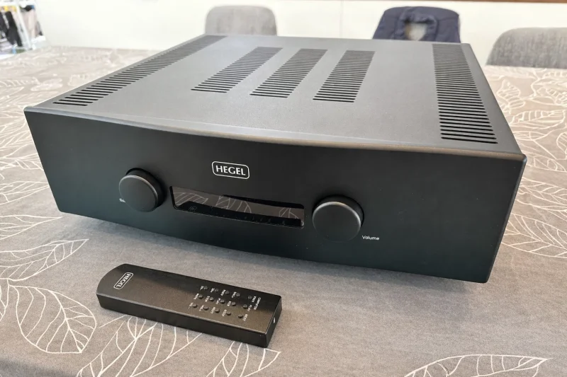 Hegel 360 Hegel 360 - Bild 1 av 2