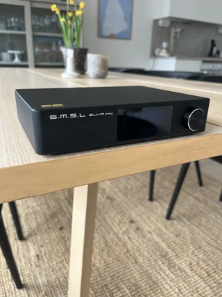 S.M.S.L SU-9 PRO DAC/F&ouml;rsteg