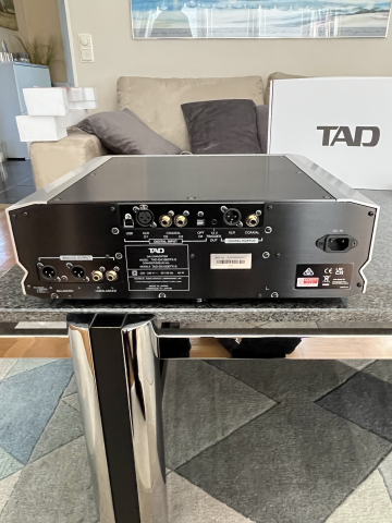 High End dac från TAD DA 1000 TX 