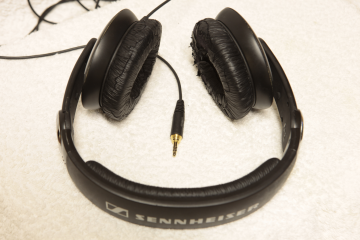 Sennheiser HD205 Headphones Black