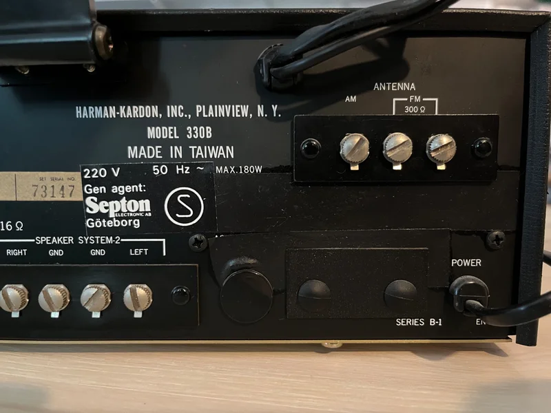 Harman Kardon 330b - Bild 6 av 9