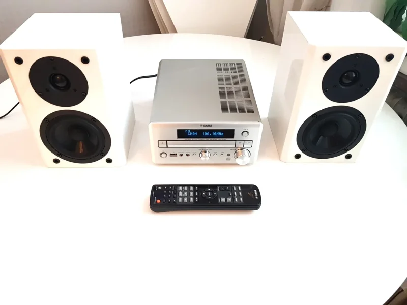 Yamaha MCR-E320 Ljudsystem / CD-Receiver - Bild 5 av 20