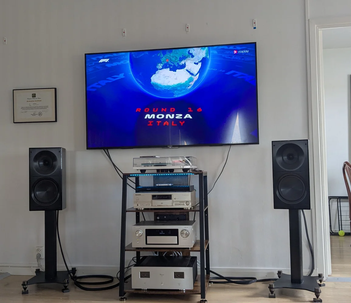 ELAC Adante AS-61 GB inkl stativ och A.R.T dämpare