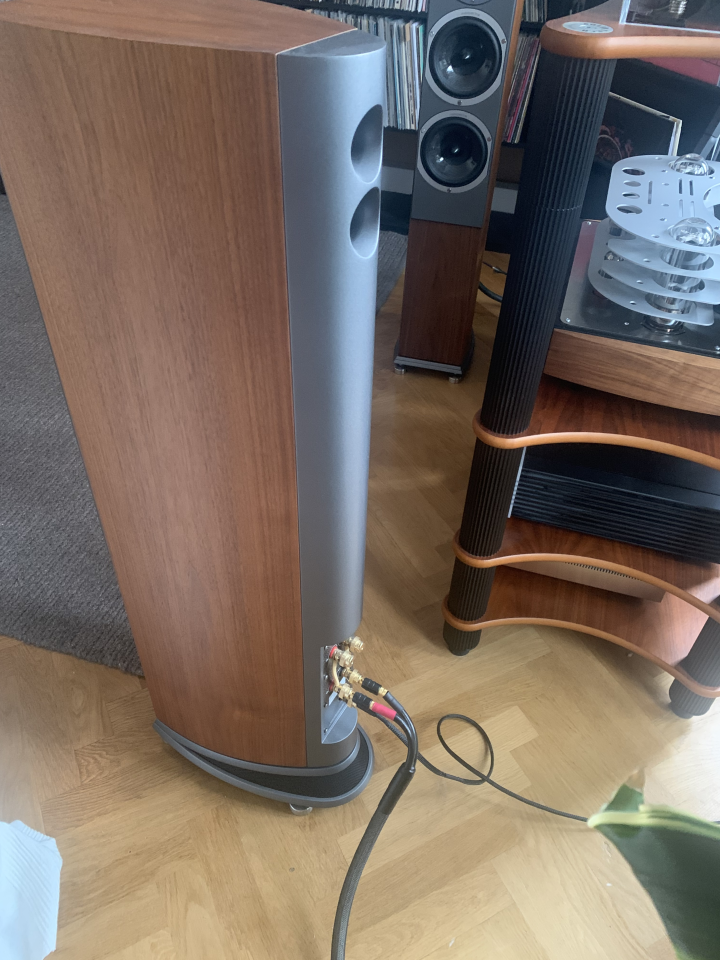 Audiovector R3