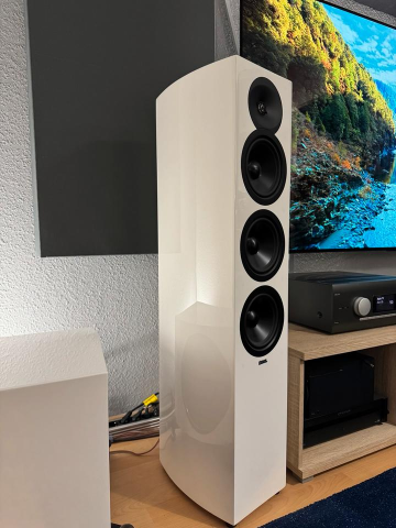 REVEL F35 