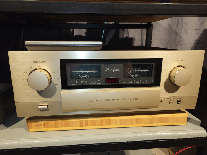 Accuphase E-460