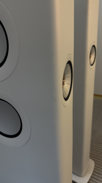 KEF LS60 vit