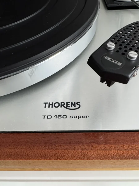 Thorens TD 160 Super Thorens TD 160 Super - Bild 4 av 5