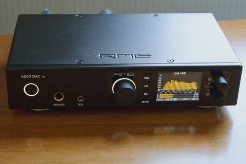 RME ADI-2 DAC FS Hörlursförstärkare/DAC