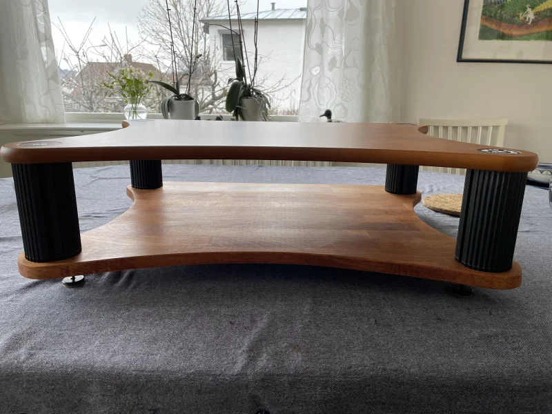 SOLID TECH HI-FI RACK - Bild 1 av 2