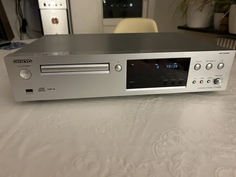 Onkyo N-C7050